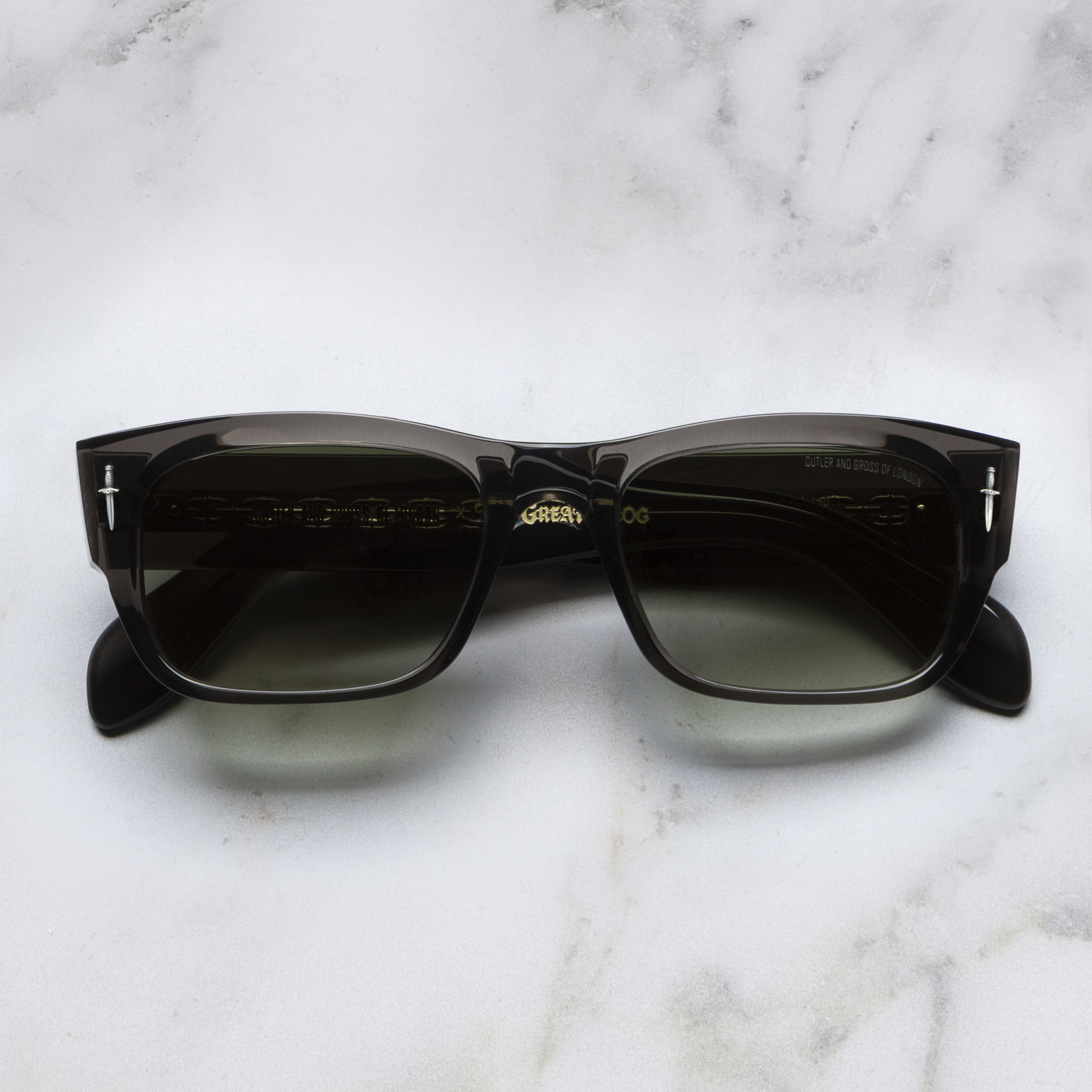 CUTLER AND GROSS ツーブリッジ　サングラス The Great Frog Dagger Square Sunglasses | Cutler and Gross