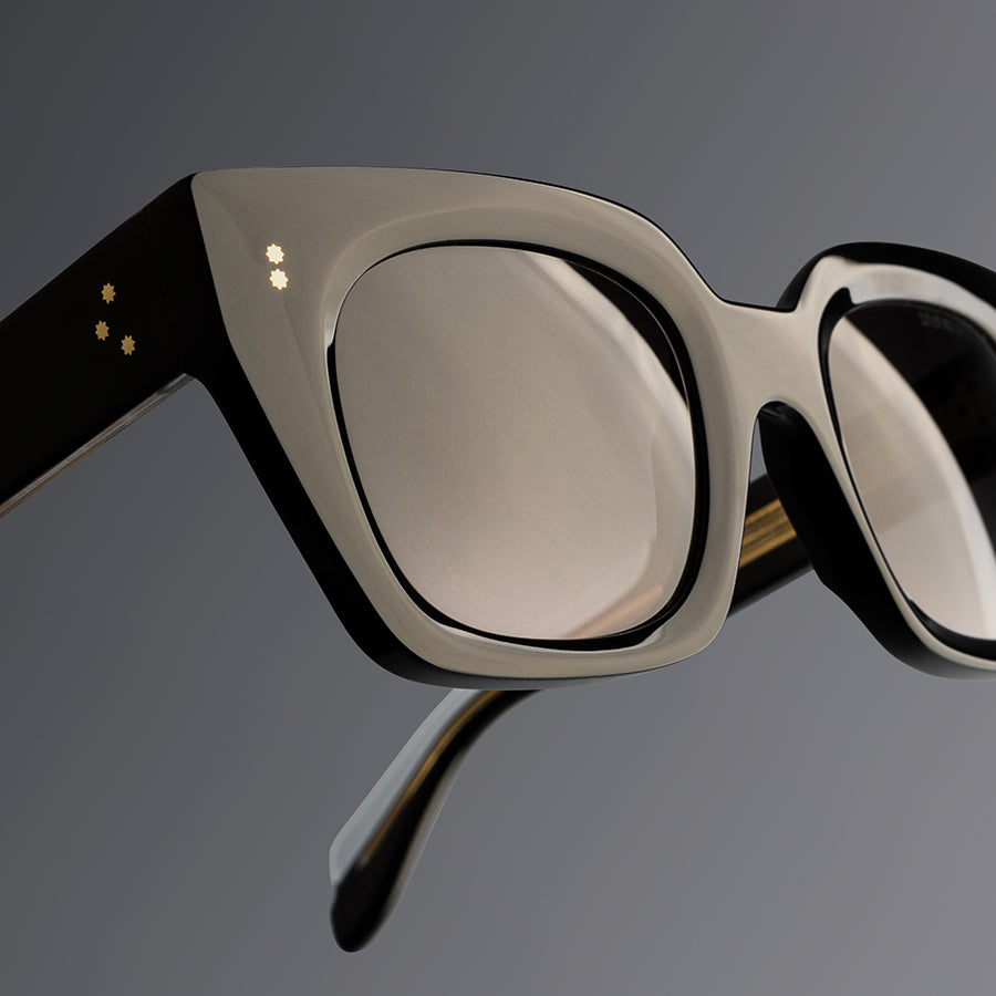 1422 Square Sunglasses | Cutler and Gross