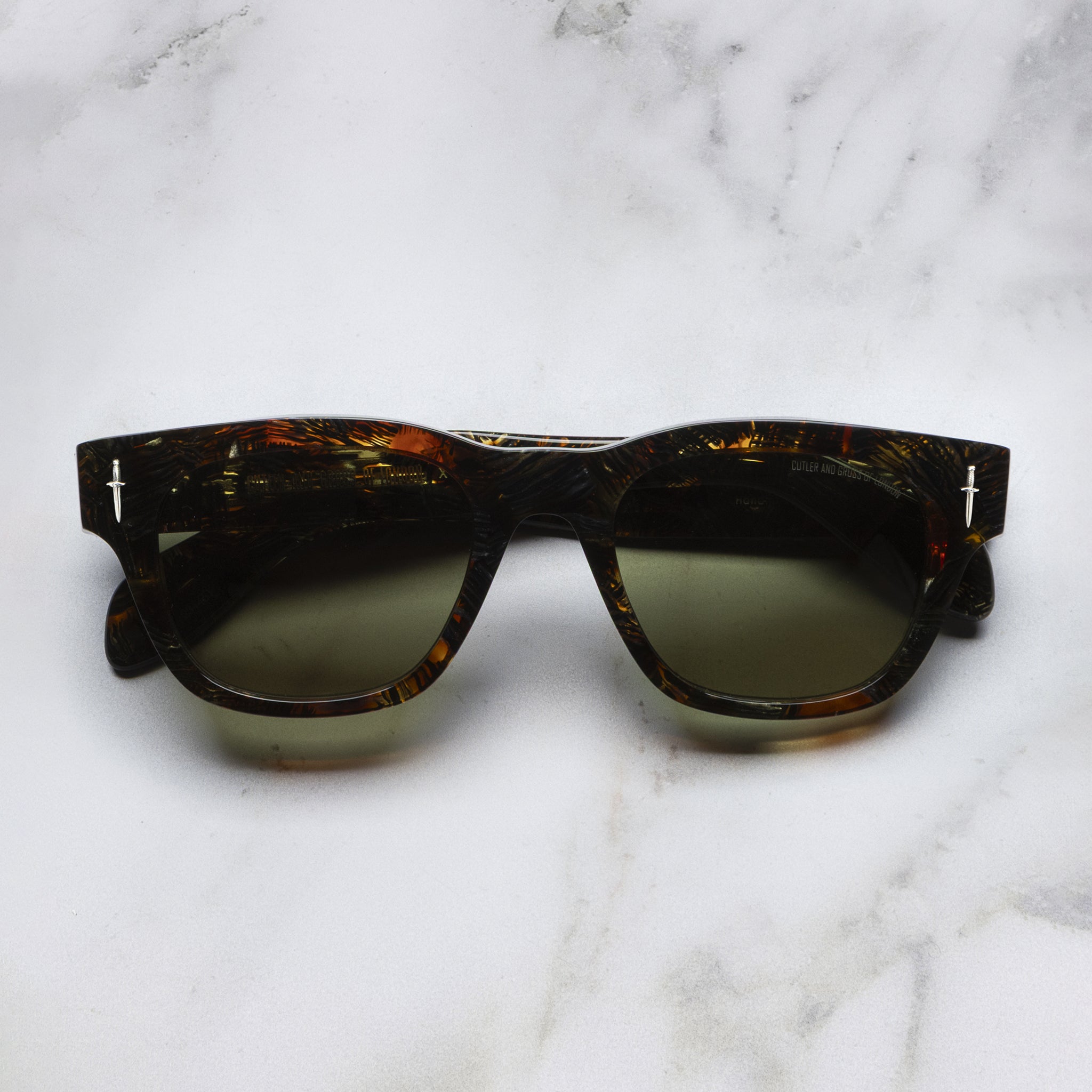 CUTLER AND GROSS サングラス ブラック/トータス The Great Frog Crossbones Square Sunglasses | Cutler and Gross