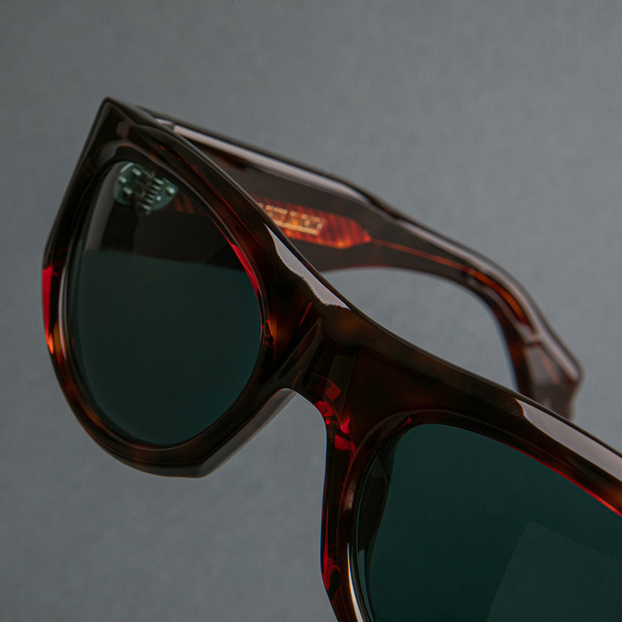 9276 Wrap Sunglasses | Cutler and Gross