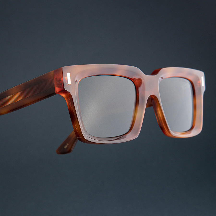 1386 Square Sunglasses | Cutler and Gross