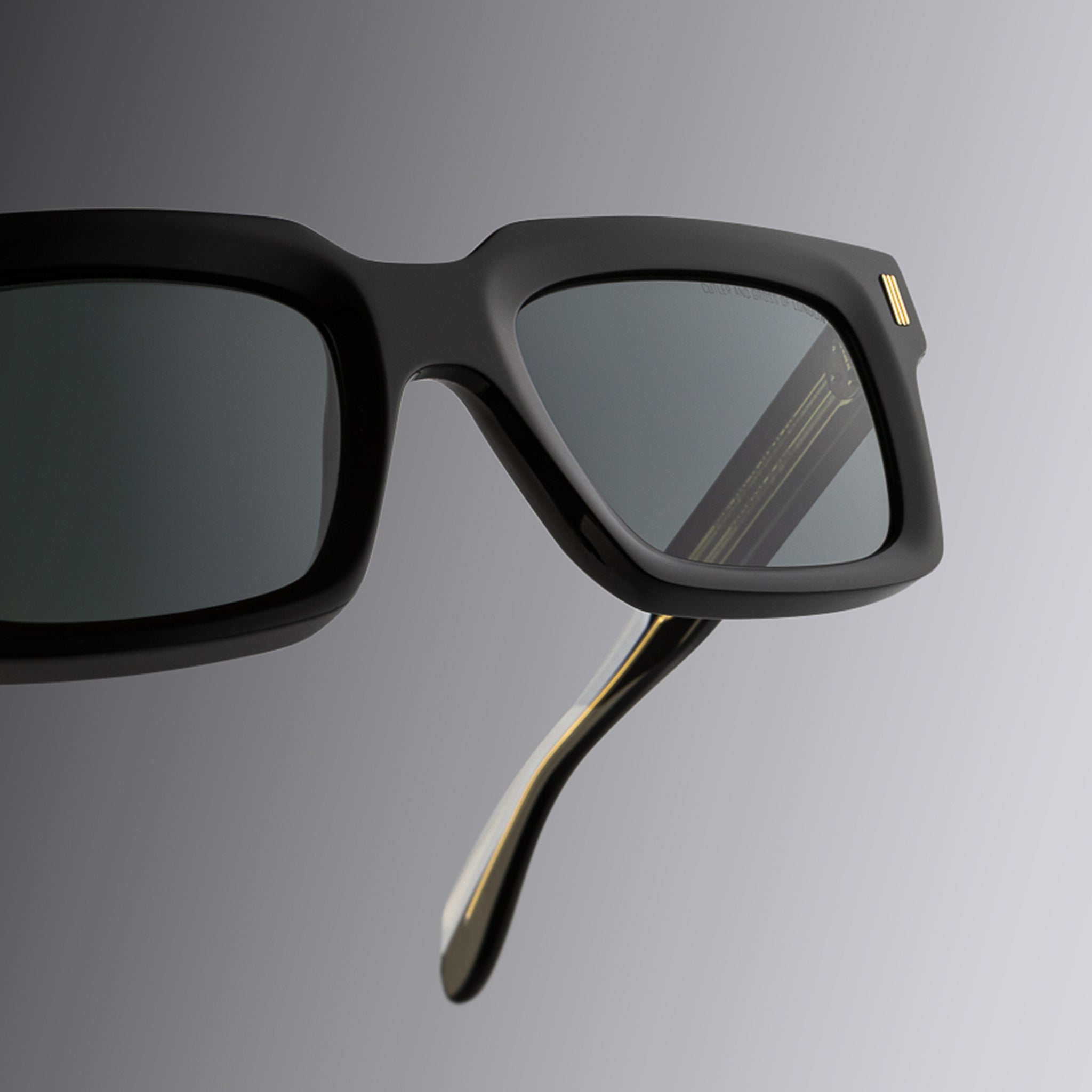 9386 Square Polarised Sunglasses – Cutler and Gross