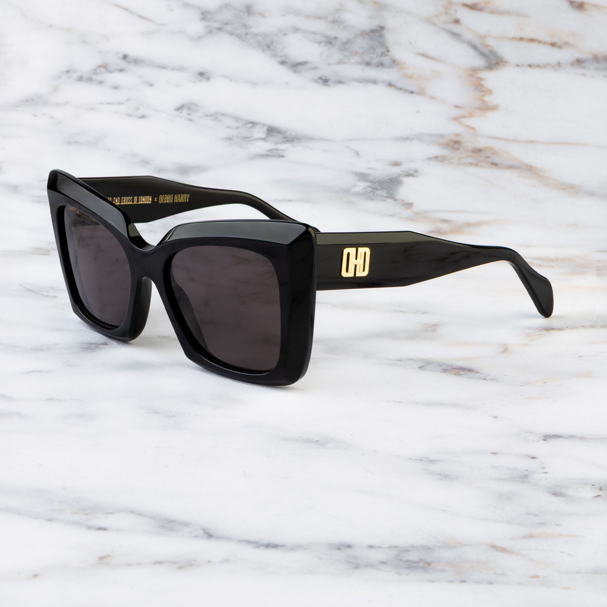 Akira 001 Cat Eye Sunglasses – Cutler and Gross
