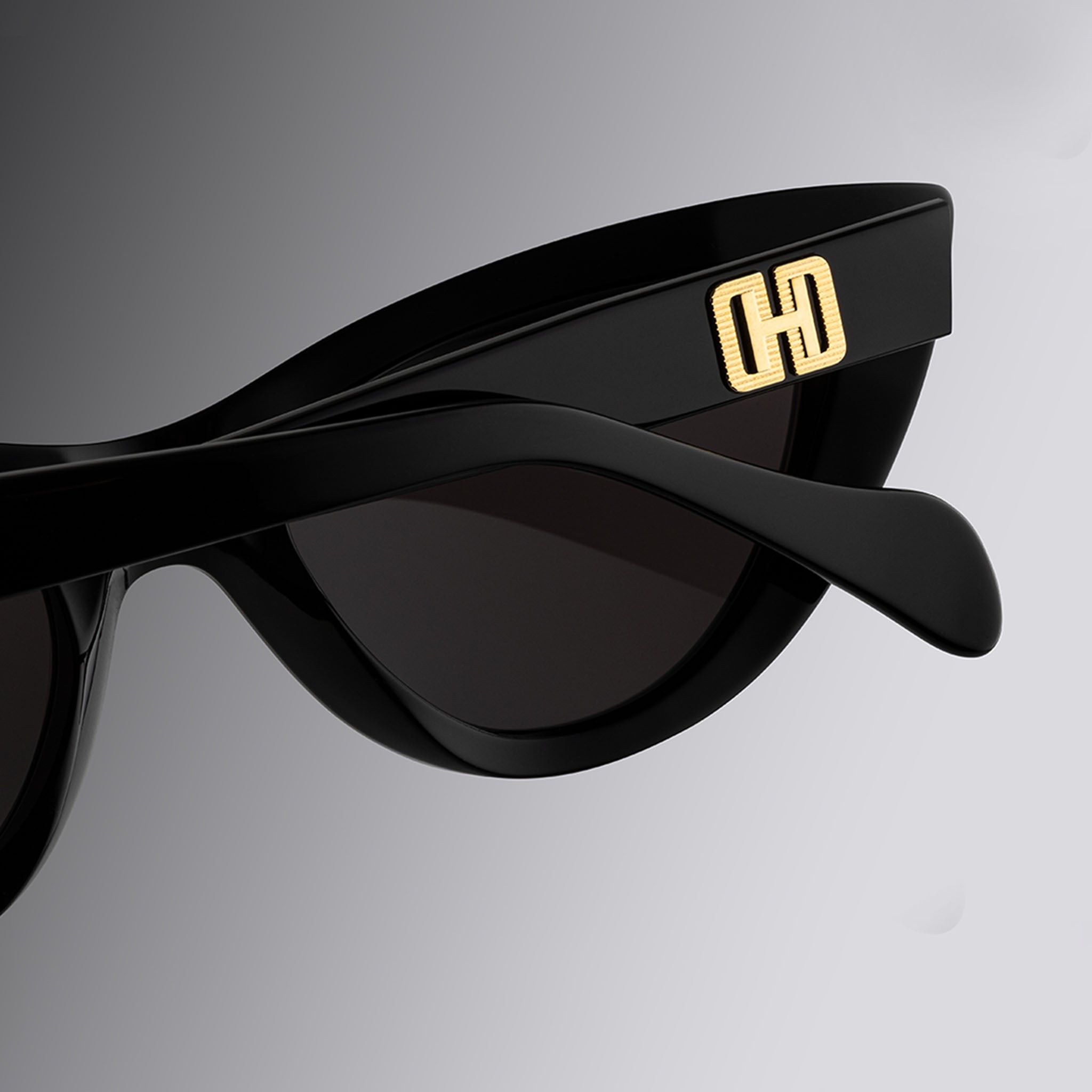 Maria 003 Cat Eye Sunglasses – Cutler and Gross