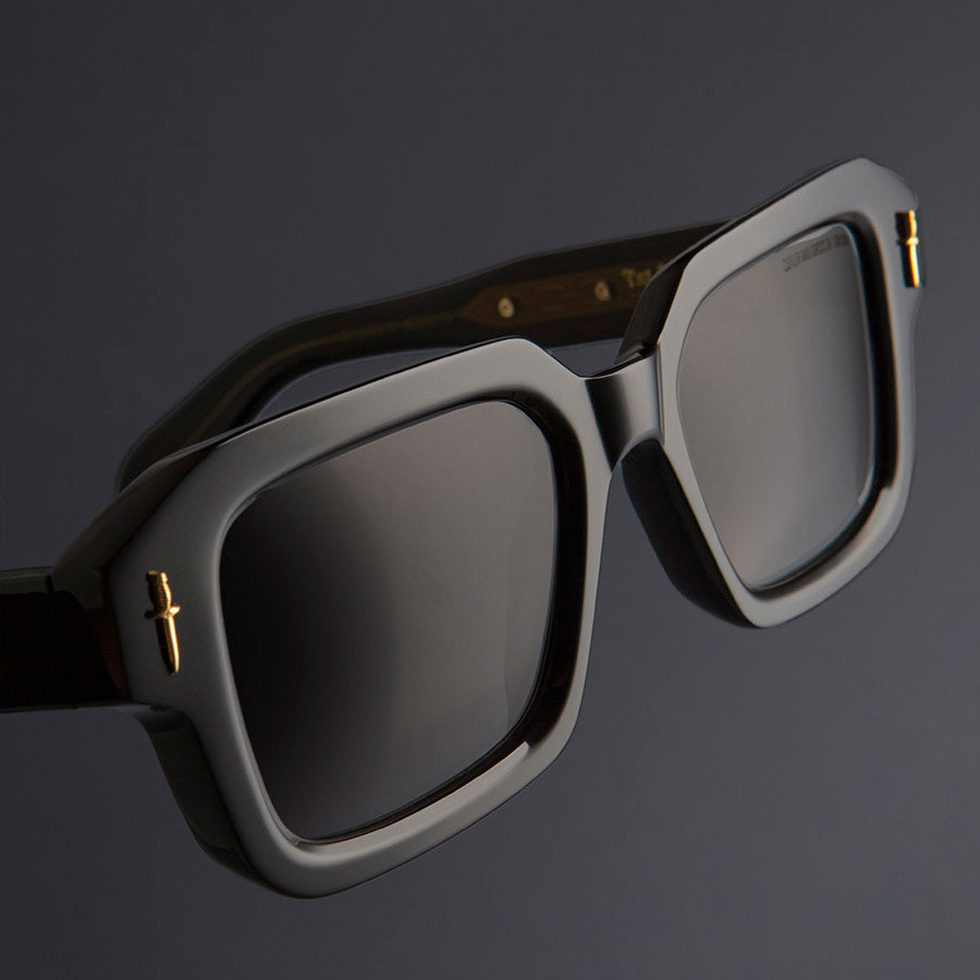 The Great Frog Frog Bones Link Rectangle Sunglasses | Cutler and Gross