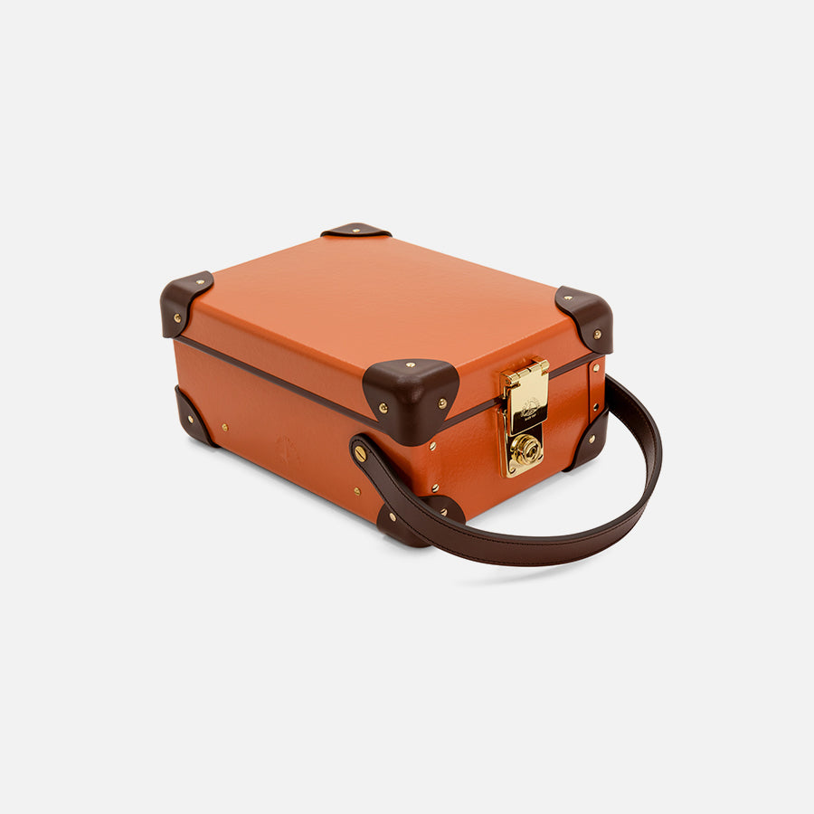 GlobeTrotter__0006_Cutler-