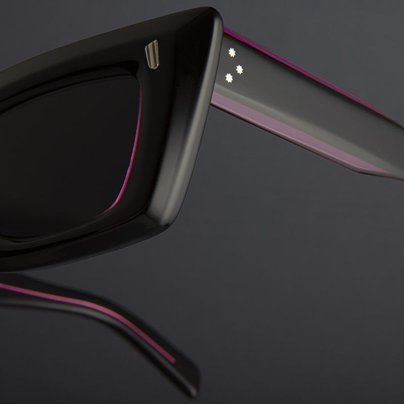 1408 Cat Eye Sunglasses-Black on Pink