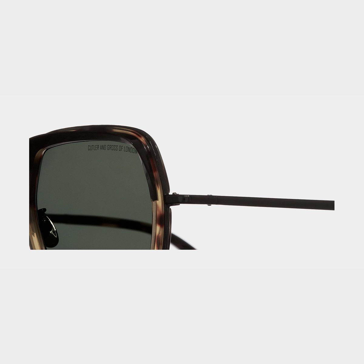 1301 Square Sunglasses-Camo