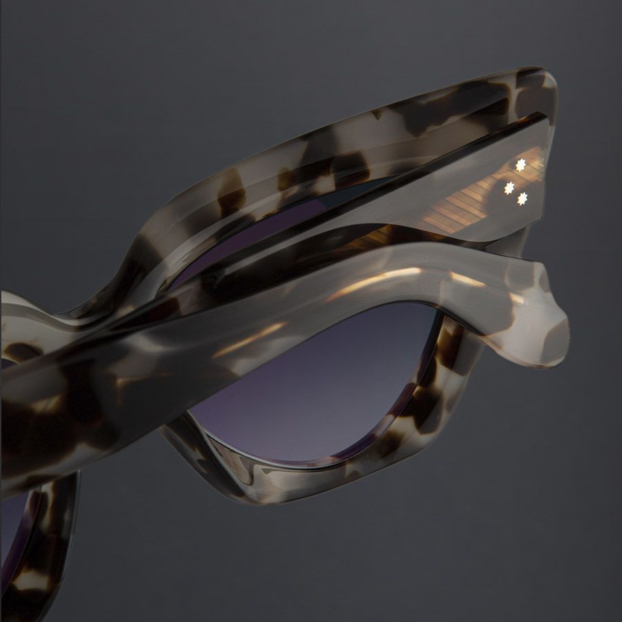 1407 Cat-Eye Sunglasses-Jet Engine Grey