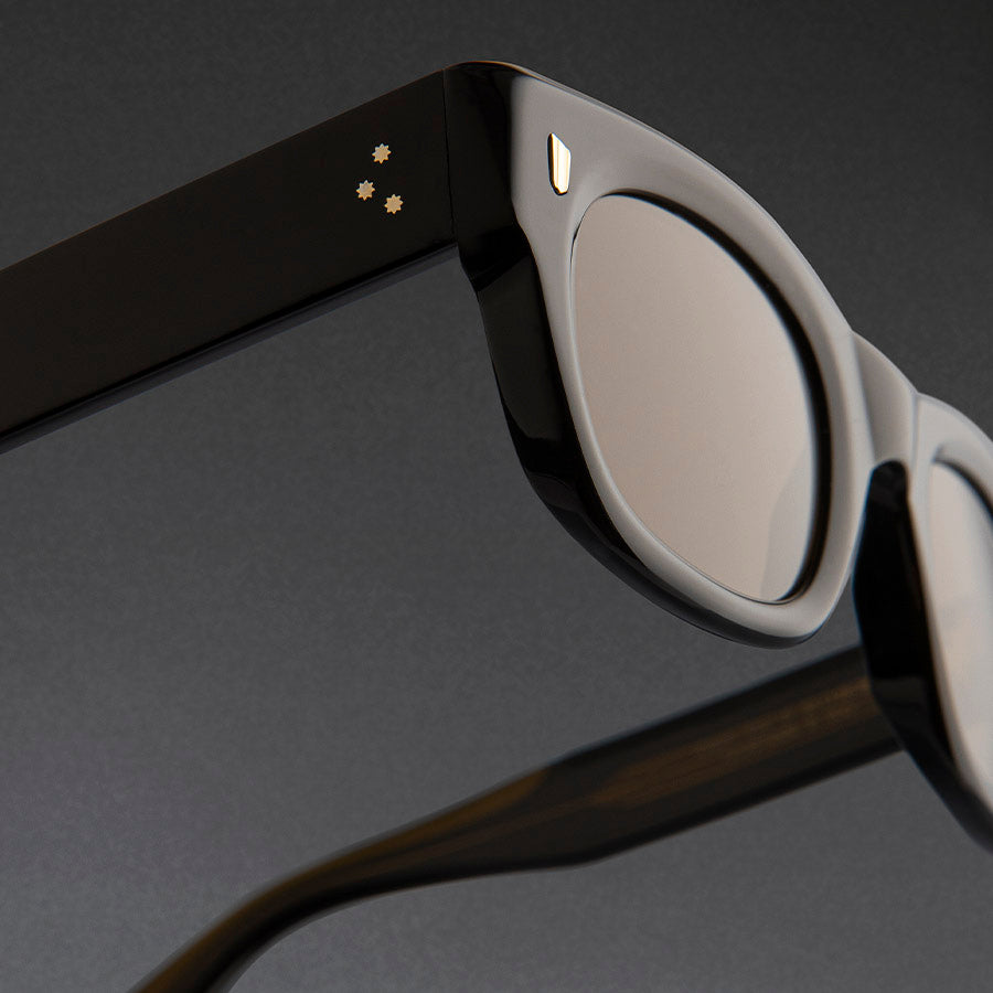 9261 Cat Eye Sunglasses-Olive on Black
